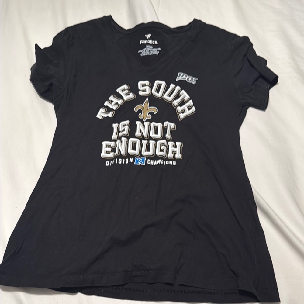 Fanatics Black T-Shirt with Gold and White Design